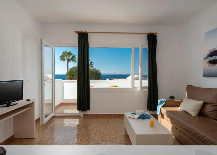 白色岩石公寓 公寓式酒店 卡门港