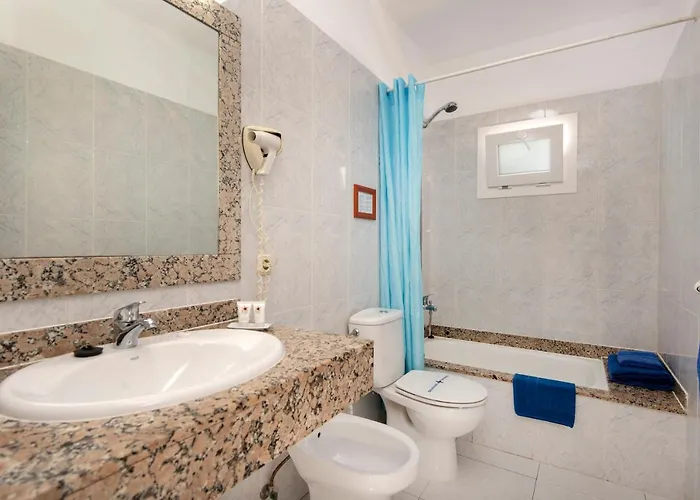 公寓式酒店 白色岩石公寓 4*