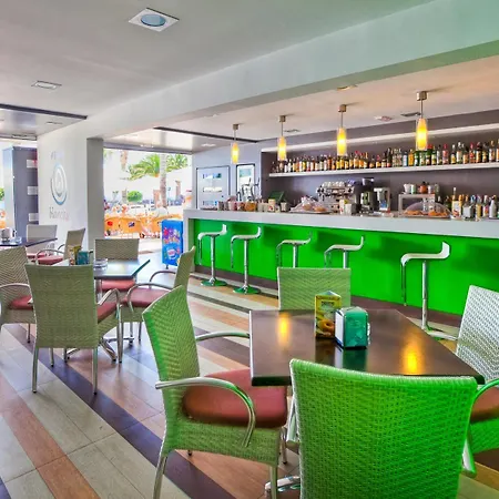 Aparthotel Rocas Blancas Puerto del Carmen (Lanzarote)
